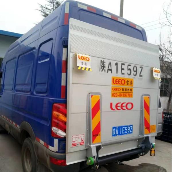 CE DC 12V Tractor Trailer Liftgate 700KG Hydraulic Tail Lift