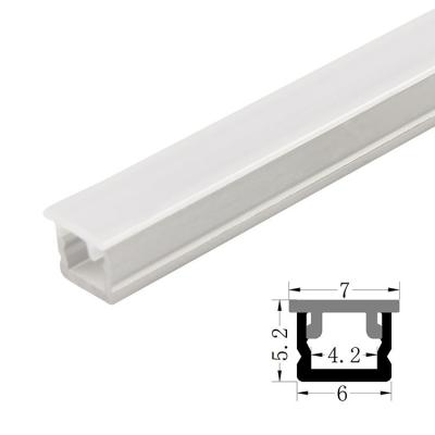 O alumínio montado de superfície do diodo emissor de luz 0606 perfila decorativo