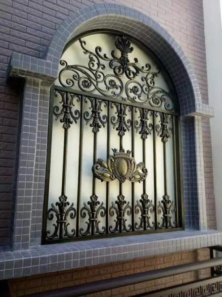 Estilo europeu 1.8M Tubular Cercas de aço de segurança Metal Palisade Cercas painéis
