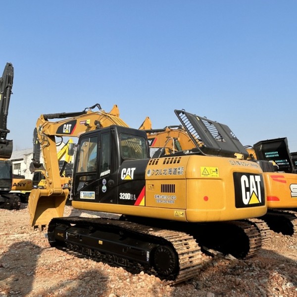Japan Made Used  Excavator 320D2L 2025 20 Ton 112KW Construction Equipment