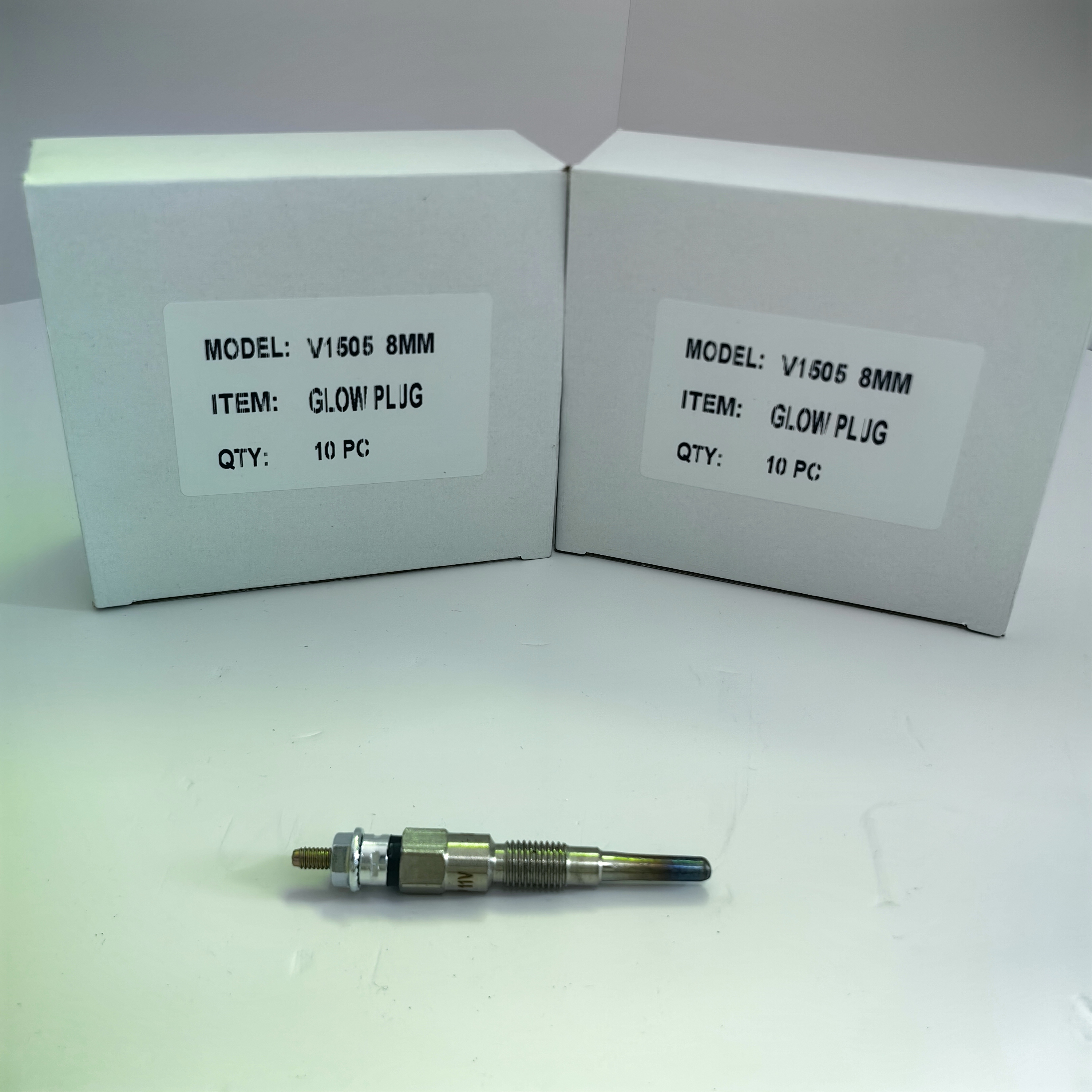 V1505 Glow Plug 8mm For Kubota V1505 Diesel Engine