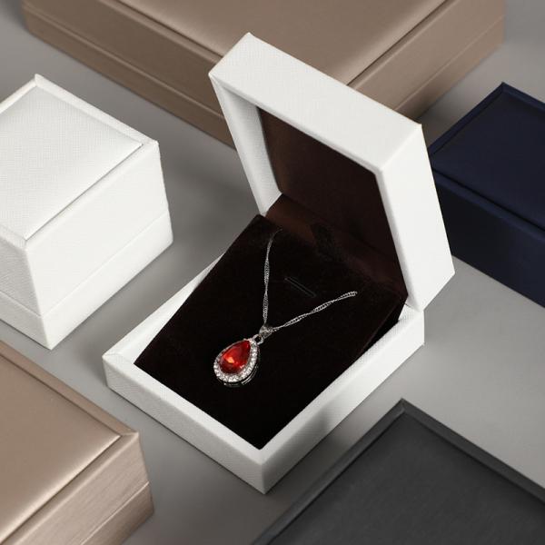 Customized High-End Luxury Packaging PU Leather Jewelry Box High-End Ring Box Bracelet Pendant Necklace Packaging Box Custom Jewelry Gift Box