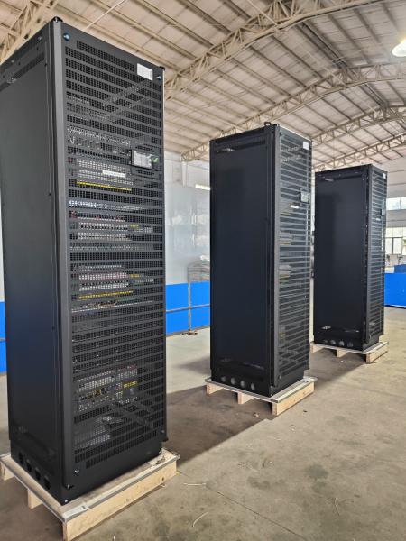 Fabriqué sur commande 48V 2000A Grande usine FP2 48Vdc 2000A 96KW 2*3ph 208V SPD BD