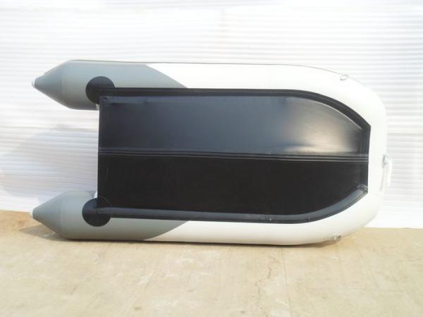 Wider Bow Inflatable Fishing Pontoon Boats , Small Pontoon Boats 380 Cm OEM Accepted