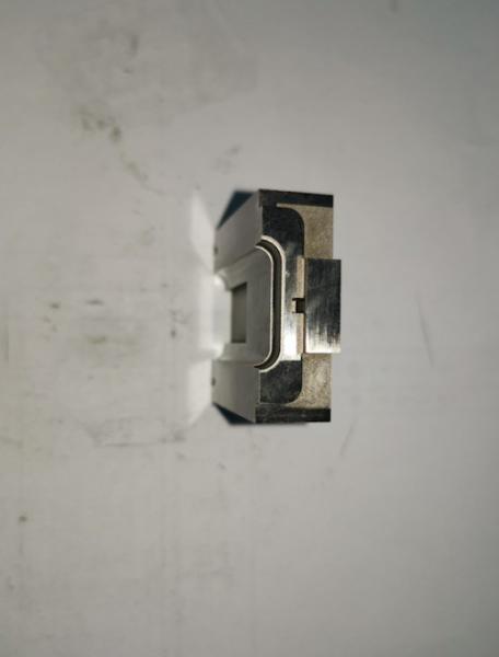 OEM And ODM +/-0.01mm S136 Injection Mold Parts