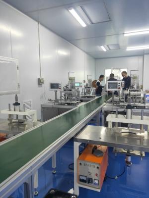 Máscara protetora N95 de baixo nível de ruído que faz a máquina, 4 máquina da fabricação da máscara protetora da dobra KN95