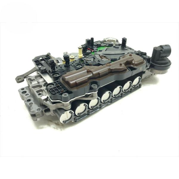 725.011 EクラスW213用のバルブボディA0009015000A7252709011付きのトランスミッション制御ユニット