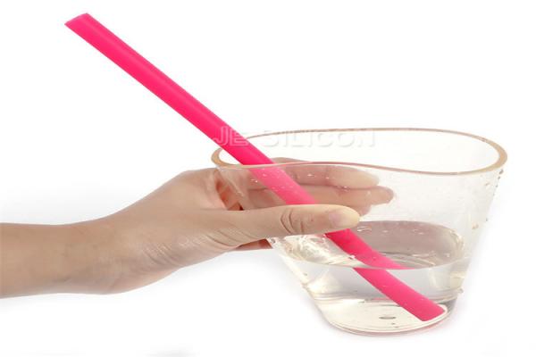 Customized Logo Food Grade Silicone Straws Soft Texture In Bar Accessories