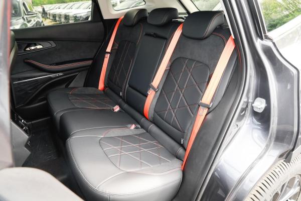 Direção esquerda Exeed S 400t 4WD Super PRO 2023 solicitação personalizada