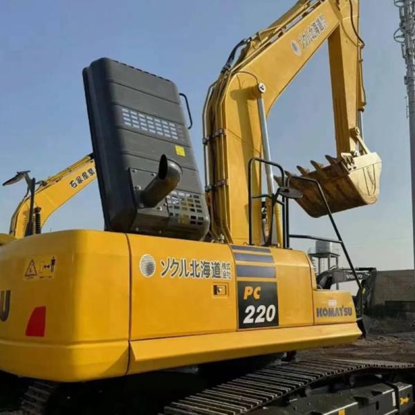 Excavateur de 22 tonnes utilisé Excavateur Komatsu PC220 à vendre