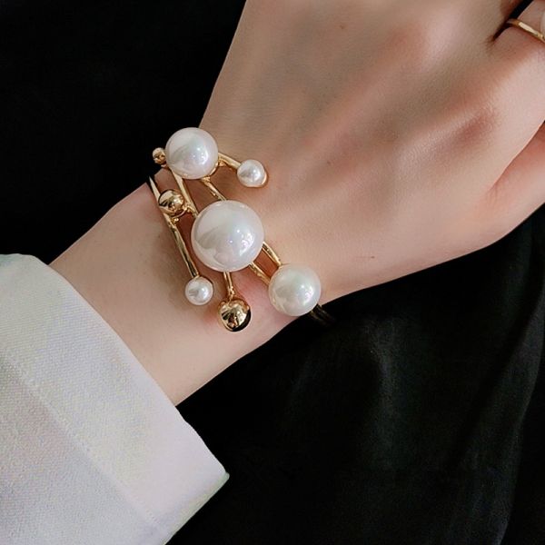 New Fashion Trendy Niche Design Exaggerated Multi-layer Metal Pearl Open Bracelet