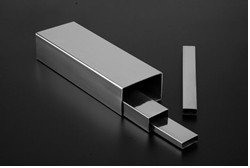 Large Aluminum Rectangular Tubing / Seamless Aluminium Tube Alloy 6063 / 6061