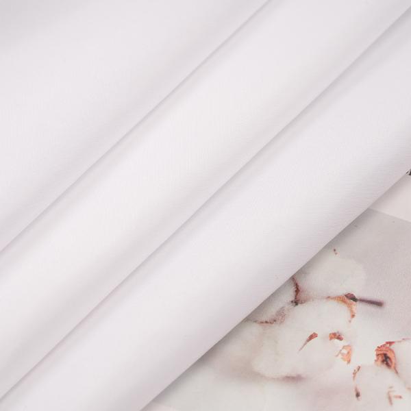 Polyester Peach Skin Fabric - 75D/144F Customizable Soft Brushed Polyester for Apparel & Home Textiles