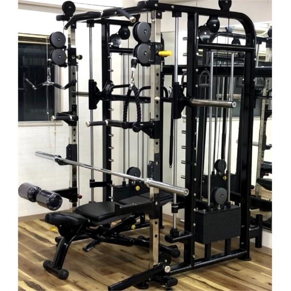 Salle de sport commerciale intérieure Smith Machine pour l'entraînement en force Bodybuilding Cable Crossover pour la station de fonctionnement Mutli