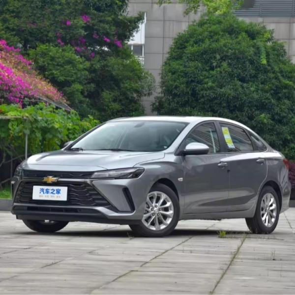 Top Version Automobile for Tashkent Uzbekistan Market Chevrolet Captiva Onix Cruze