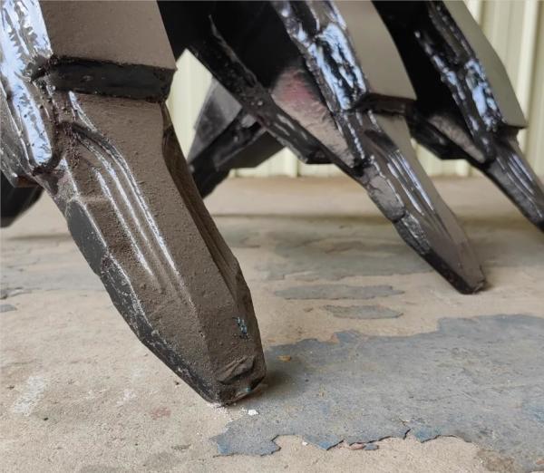 Fabricante Equipa Profissional Excavador de marca famosa agarrador mecânico para Sanny Hitachi Komatsu Cat Etc