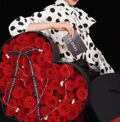 Heart Shape Rigid Paperboard Gift Florist Bouquet Box Matt Black For Rose Packaging