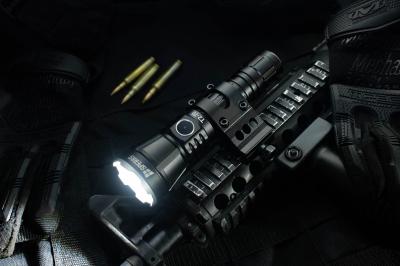 3300lm 280m Tactical LED Flashlights For Law Enforcement