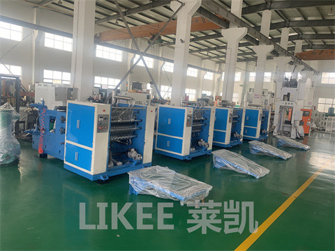 LKS300 Прочная высокоточная машина для резки алюминиевой фольги с скоростью 400-500 штук в минуту