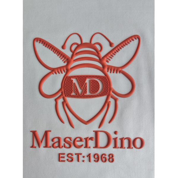 Impresión de etiquetas con pegamento de silicona en PVC