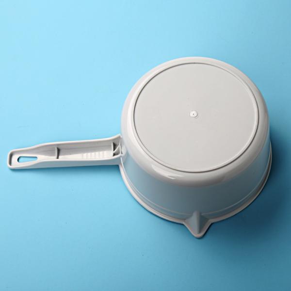 Kitchen Thick 105pcs 9.3cm Plastic Water Ladle