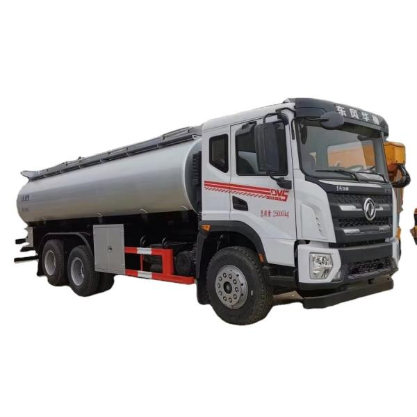 Low Price 371hp 20000 Liter CNHTC Haowo Oil tank Truck Refueling Truck