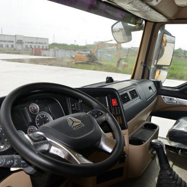 Howo 30ton 440hp 8x4 12 Wheeler Used Dump Truck with Gross Vehicle Weight 20-25T