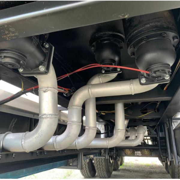 high quality howo 6x4 22000 liters 371 hp fuel tank truck