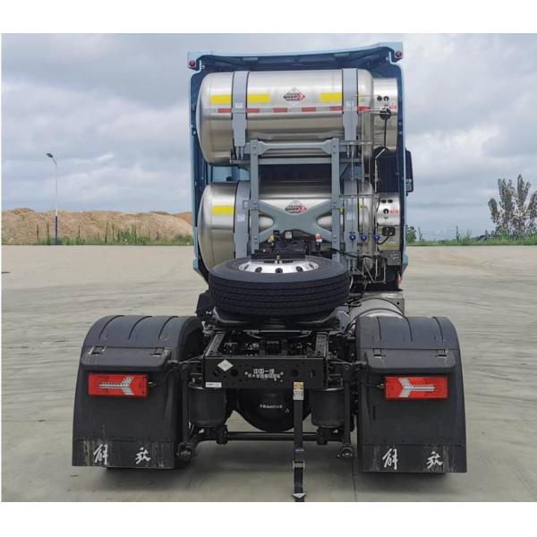 Front Lifting Style Dumping Type 4×2 FAW X6000 510HP Tractor Truck for LNG and CNG Fuel