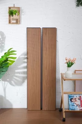 German Technology 8.3mm/12.3mm HDF Oak Laminate Flooring Waterproof, V-Groove, Floating Installation