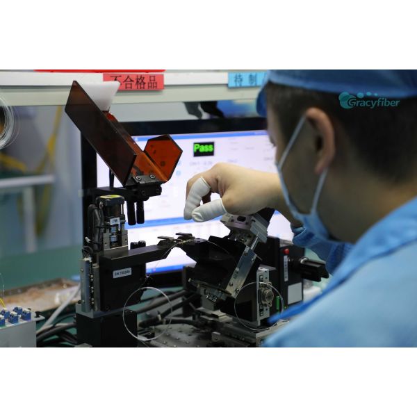 PM MT/MPO Polarization-Maintaining Fiber Optic Connector,PM MT/MPO Multi-Core Fiber Optic Assembly