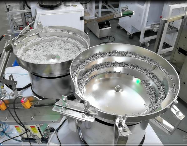 Good Quality High Speed Pins Screws Checker Weighing Packing Machine Vertical Wrapper Packaging Machine
