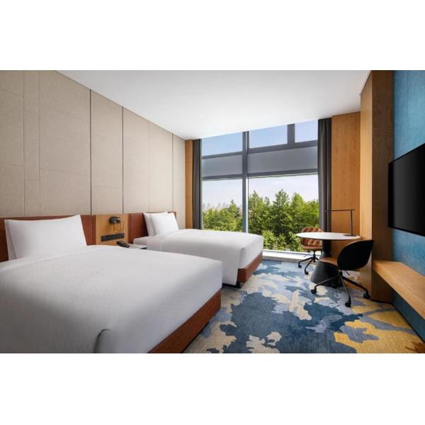 Sheraton Hotel Room Oak / Beench Veneer Antique Style Saudi Feature Customizable Color