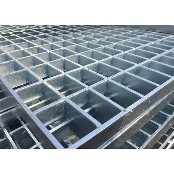 2m Width Anti Slip Q235 Heavy Duty Steel Grating Tooth Shaped