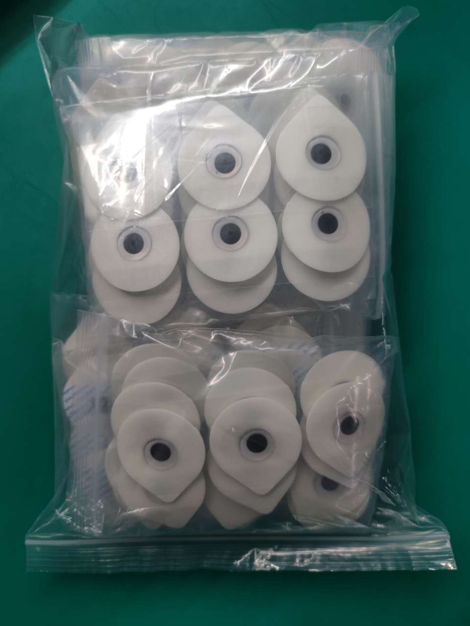 MAXSHARER Grounding Earthing PU Resin Electrode Patches Drop Shape 30 Pcs/Pack Custom Logo Accepted Targeted Pain Relief Ground