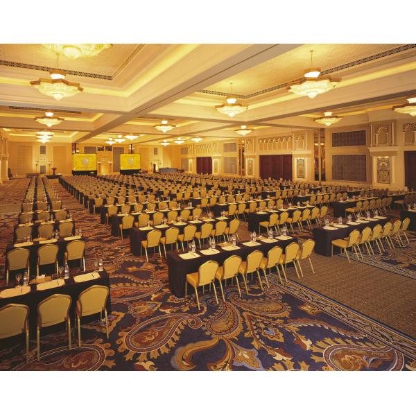 Custom Stackable Wedding Dining Metal Banquet Chair For Event