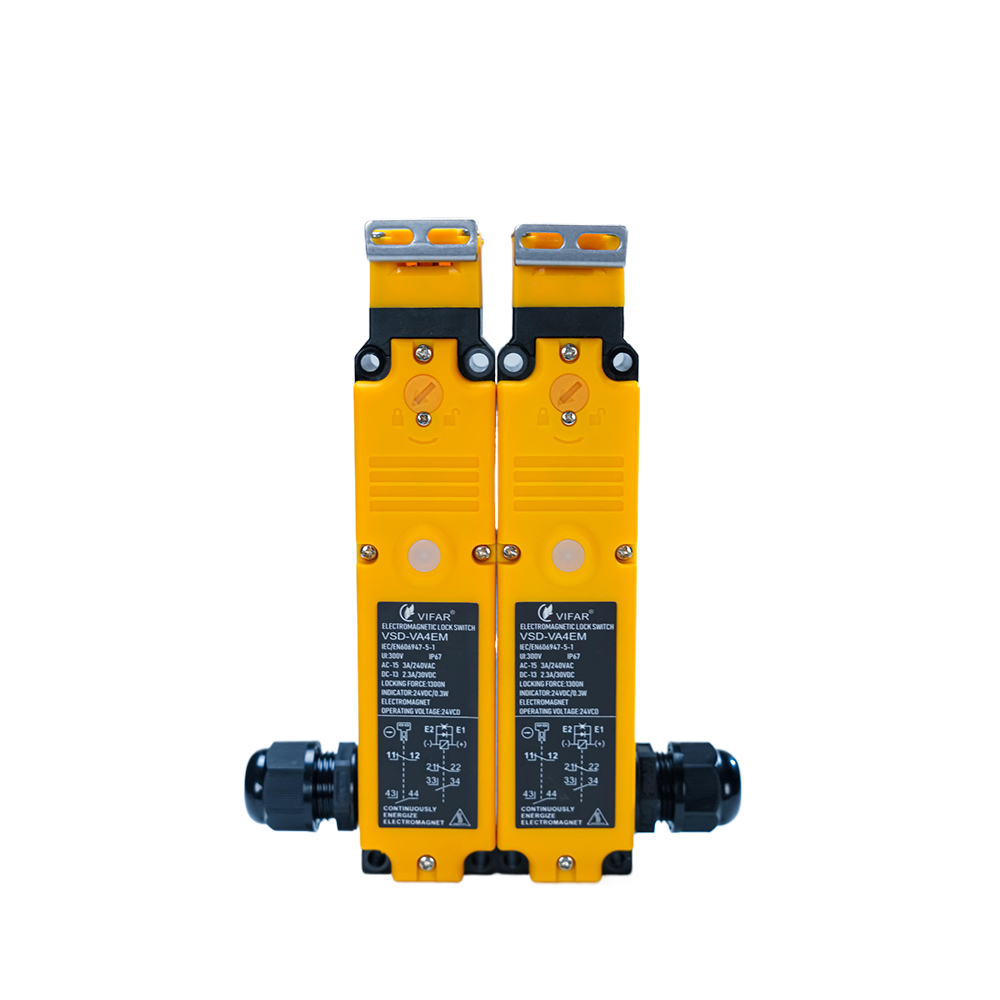 ISO14119 Compliant Safety Door Switch with Dual Monitoring and 1300N Tensile Strength for Industrial Machinery