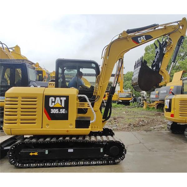 Aumente a Eficiência da Construção com uma Excavadora de Cate Usada e Durável