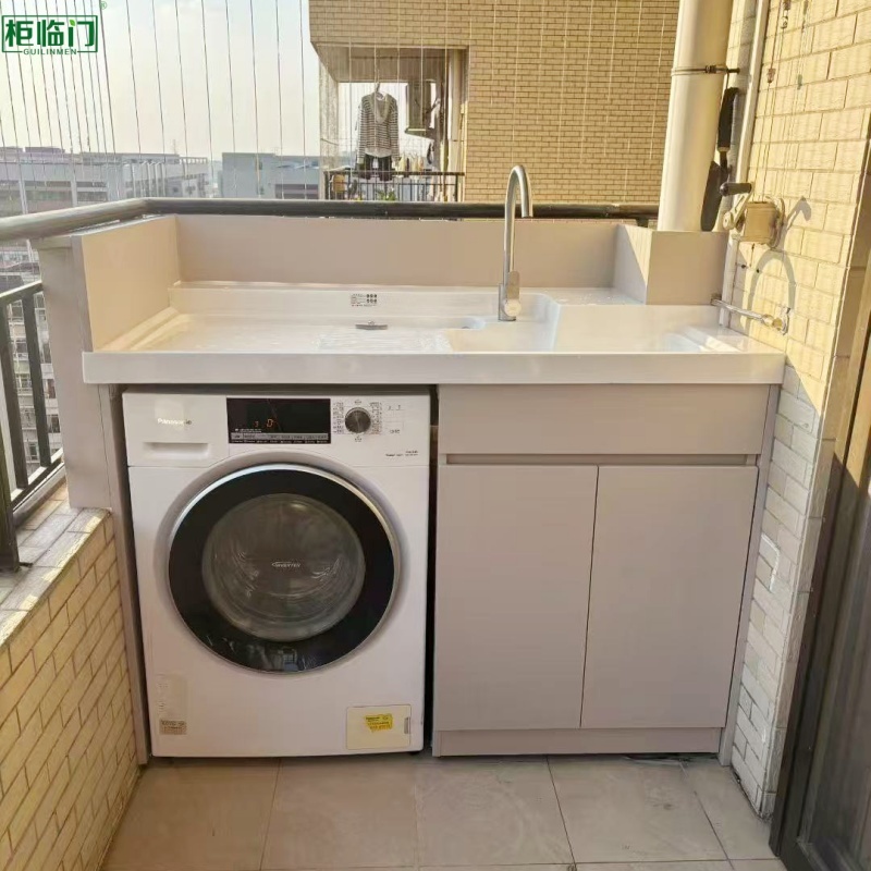Modern Balcony Aluminum Cabinet Moisture Proof With High Sun Protection