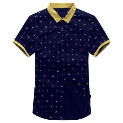 Men's short sleeve with collar T-shirt on season