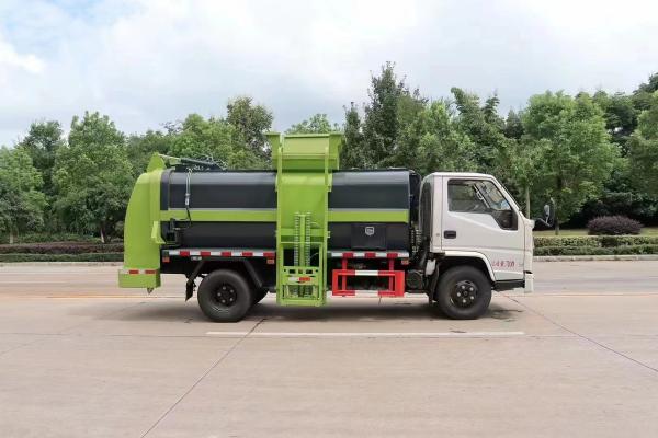 Manual Transmission Sanitation Cleaning Truck Medium Garbage Trucks Large Scale