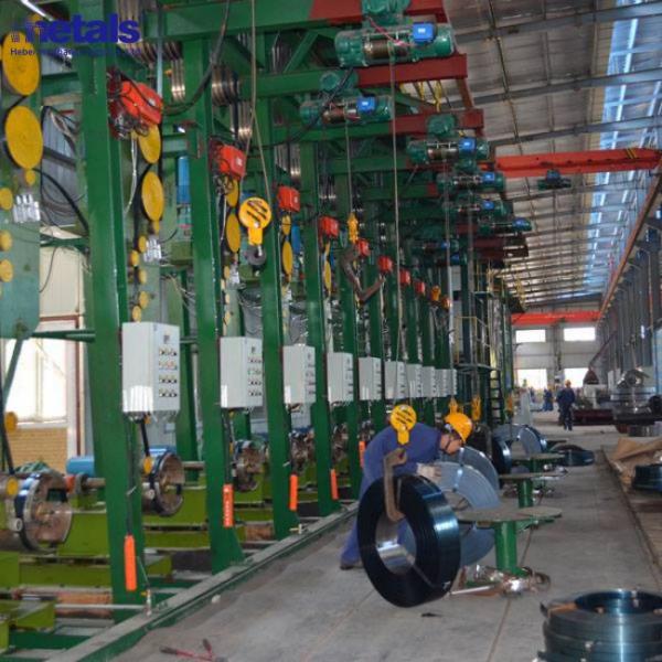 Galvanized Steel Strip Q235 1-5 Tons 30% Elongation