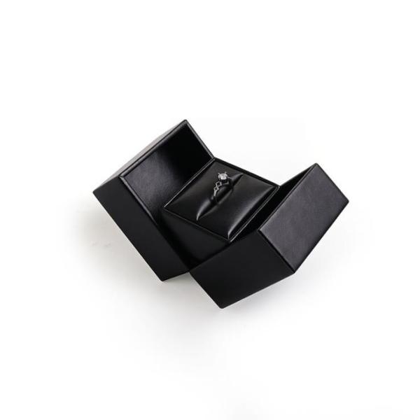Premium LED Jewelry Box with Movable Ring Tray for Engagement Ring Packaging and Short Delivery Time