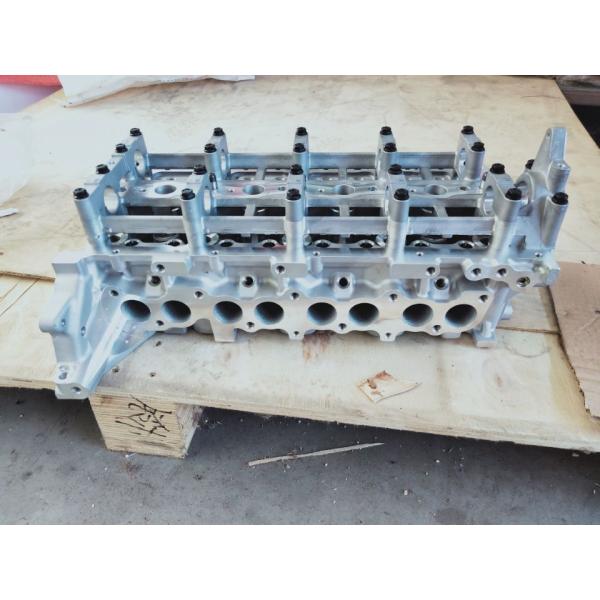 22100-2F000 Engine Cylinder Head For HYUNDAI D4HA D4HB