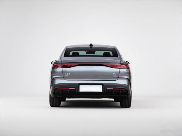 Geely 2025 DM-i Intelligent Driving Edition 80KM PHEV Sedan Popular Used Cars with VI Environmental Standards