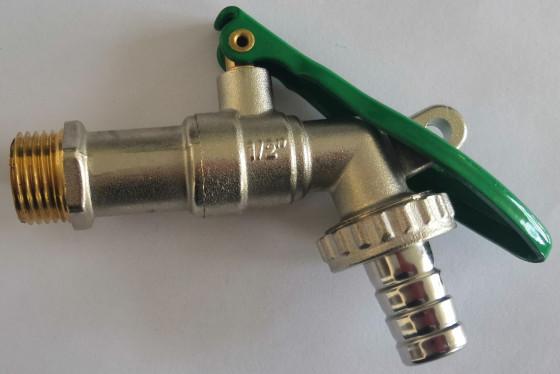 Iron Locked Handle ISO9001 Brass Bibcock Valve Water Shut Off Valve