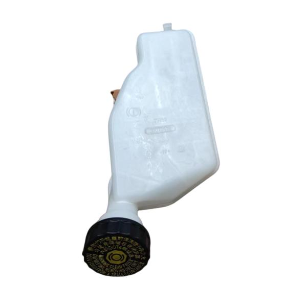 Pièces automobiles M43 Réservoir d'huile de freinage réservoir de liquide de freinage pour Peugeot Citroen OE 1610892480