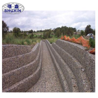 Fio sextavado revestido Pvc resistente Mesh For Retaining das cestas de 10x12cm Gabion