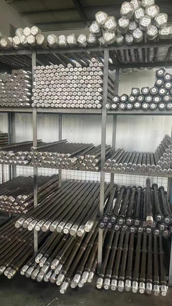 Hydraulic Rock Demolition Hammer Breaker Spare Parts Through Bolts
