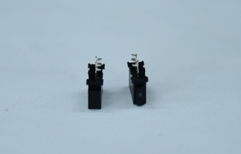 SATA Female Chassis Connector Punch Down 180° Gold Plated 30u'' Wire to Board Connector